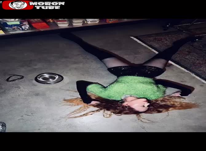 Video :Madonna is acting in more unsettling ways
